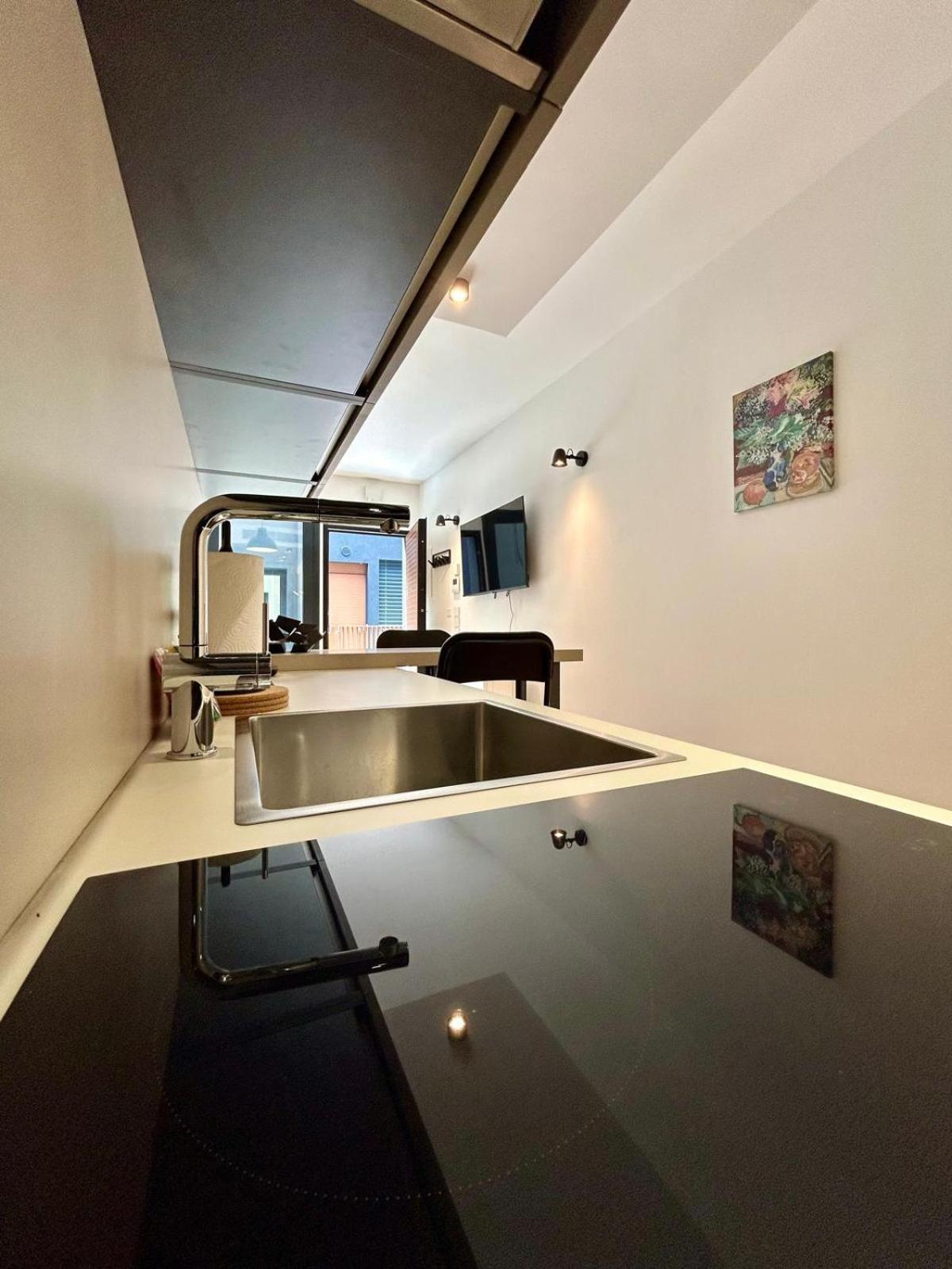 Kibilu Luxury Apt With Terrace, Isola District And Near Garibaldi Station Milaan Buitenkant foto